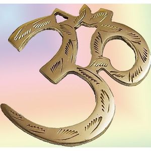 PARIJAT HANDICRAFT 4 PULGADAS Latón Om Símbolo Arte de la pared Sala de meditación sagrada Decoración de yoga Decoración hecha a mano para el hogar - Product Image 2