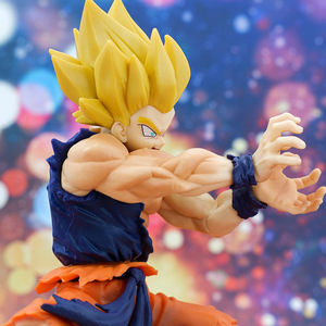 Modello Action Figure in PVC di Goku Super Saiyan Kamehameha con Danni da Battaglia e Onda d'Urto per <span class=keywords><strong>il</strong></span> <span class=keywords><strong>20</strong></span>° Anniversario - Product Image 3
