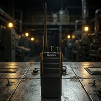 MYT-873 Talkie-walkie analogique portable professionnel pas cher avec une portée de 5 km, une puissance de sortie de 10 W, une batterie de 3000-3500 mAh pour une utilisation en extérieur