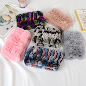 <span class=keywords><strong>Snood</strong></span> en <span class=keywords><strong>fourrure</strong></span> de lapin Rex tricoté, <span class=keywords><strong>fourrure</strong></span> animale de qualité supérieure, peluche douce et polyvalente pour un style élégant, provenant d'une source éthique - Product Image 3