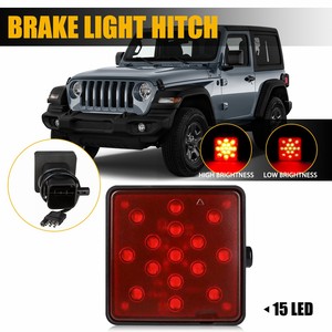 Feu Stop LED Universel à Lentille Rouge 12V pour toutes les camionnettes, camions, VUS, Jeeps avec attelage de classe III 2'' x 2'' - Product Image 4
