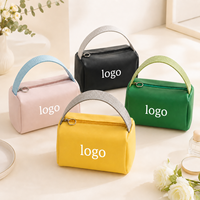 Sac de maquillage de voyage grande capacité, résistant à l'eau, organiseur de cosmétiques et de produits de toilette avec poignée, sac de beauté portable à fermeture éclair