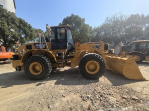 รถตักล้อยางมือสอง Caterpillar CAT950GC จากญี่ปุ่น รุ่น CAT950GC พร้อมขาย - Product Image 5