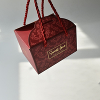 Coffret cadeau en papier de luxe personnalisé FSC avec nœud papillon pour bonbons chocolat collations gâteau aux pommes avec poignée en corde impression logo