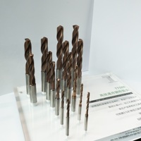 Foret universel 5D haute performance en carbure monobloc avec refroidissement externe pour l'acier et l'acier inoxydable
