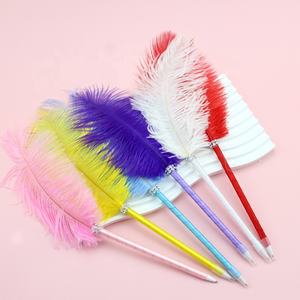Nouveau stylo à bille plume d'<span class=keywords><strong>autruche</strong></span> créatif métal joli stylo de mariage jour de l'enseignant fête de noël cadeau stylo à plume - Product Image 4