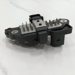 Regulador de voltaje del alternador <span class=keywords><strong>IB225</strong></span> 14,5 V 0031542406 038903803 - Product Image 6