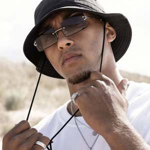 Gafas de Sol Rectangulares Sin Montura de Lujo con Logotipo Personalizado para Hombre, Lentes Degradadas con Protección UV400, Gafas de Sol Cuadradas para Hombre y Mujer - Product Image 3