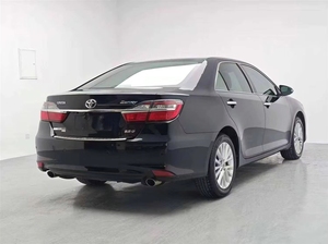 รถยนต์<span class=keywords><strong>มือ</strong></span><span class=keywords><strong>สอง</strong></span> Toyota <span class=keywords><strong>Camry</strong></span> ปี <span class=keywords><strong>2015</strong></span>-2023 เครื่องยนต์ 2.0L/2.5L พวงมาลัยซ้าย เบาะหนังสีเข้ม ล้อแม็ก R16 เกียร์อัตโนมัติ ภายในกว้างขวาง เหมาะสำหรับการเดินทางประจำวันและครอบครัว - Product Image 5