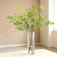 Nandina artificielle en pot à 5 branches, tige unique, plusieurs fourches, en plastique souple, pour décoration intérieure/extérieure, salon, centre commercial, art floral