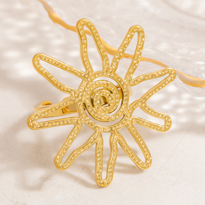 Fashion <b>Rings</b> Women's <b>Gold</b> Tone Heart Flower Cuff <b>Ring</b> <b>Set</b> Party Jewelry Irregular Design Yiwu Origin - Product Image 2