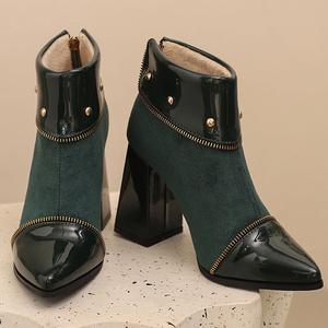 Bottines à talons carrés hauts en daim patchwork pour femmes, grande taille 48, avec fermeture éclair décorative et rivets métalliques, idéales pour les pieds larges - Product Image 5