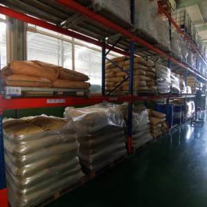 Agent auxiliaire chimique de vente chaude floculant de qualité industrielle traitement efficace des eaux usées sulfate polyferrique PFS - Product Image 6