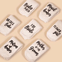 En vrac de haute qualité doux blanc amant mariée mariée Bachelorette fête mariage demoiselle d'honneur épais corail velours femmes chaussettes