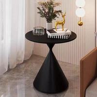 Table d'appoint ronde moderne avec plateau en pierre frittée et base conique en métal doré, table de luxe pour canapé, table d'appoint de chevet pour salon et chambre à coucher