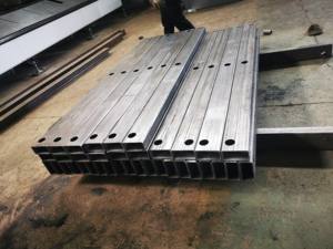 तीन चक 6 मीटर 12 मीटर पाइप काटने उच्च परिशुद्धता स्टील ट्यूब फाइबर लेजर कटिंग मशीन 6000w 3000w - Product Image 5