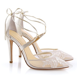 Mode haute qualité en soie élégante garniture <span class=keywords><strong>dentelle</strong></span> <span class=keywords><strong>ivoire</strong></span> femmes chaussures de <span class=keywords><strong>mariage</strong></span> - Product Image 2