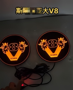 Emblema de Parrilla Delantera con Luz LED Blanca de 24V, Logotipo V8, Compatible con Camiones <span class=keywords><strong>Scania</strong></span> - Product Image 4