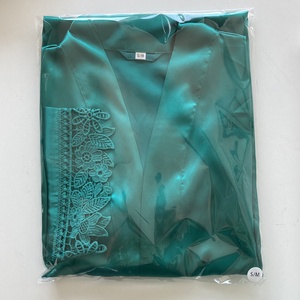 Vente en gros de haute qualité Robes de mariée pour demoiselle d'honneur Robe de bain en dentelle Chemise de nuit courte en satin Vêtements de nuit sexy pour femmes Vêtements de nuit - Product Image 6