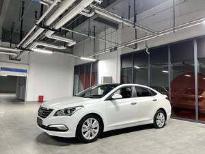 <span class=keywords><strong>Nima</strong></span> Sedan Moderne, Faible Consommation de Carburant et Voiture d'Occasion Abordable - Product Image 2