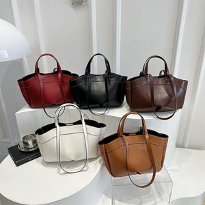 Nuova Borsa Tote da Donna alla Moda di Grande Capacità, Chiusura Aperta, in Poliestere, per Suocere - Vendita all'Ingrosso Transfrontaliera - Product Image 1
