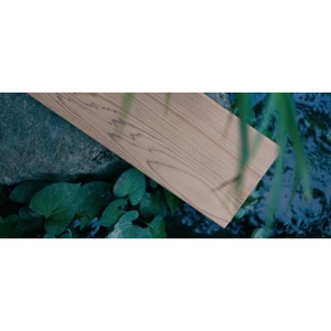 Planches de construction en bois pour sauna japonais - Product Image 1