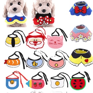 Klassieke Stijl Katoenen Slabbetje Voor Katten En Honden Winter Kerst En Nieuwjaar Dierenpatroon Kwijlen Handdoek Gemaakt Van Polyester - Product Image 5