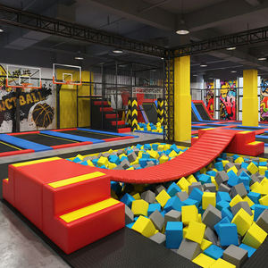 Maison de jeu pour enfants, jeu social, pont suspendu pour trampolines, parcs, blocs de mousse, équipement de terrain de jeu souple - Product Image 1
