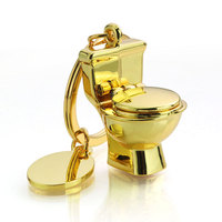 Porte-clés en métal en forme de toilette simulée créative, mini porte-clés de voiture en forme de toilette, pendentif de salle de bain, petit cadeau personnalisable
