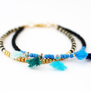 Hermosa Pulsera de Borlas Azules Hecha a Mano, Pulsera Apilable - Product Image 1