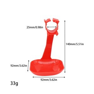 Poulet en plastique eau potable tasse suspendue tasse à boire pour poulailler - Product Image 5