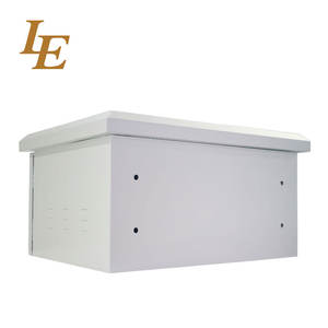 Armoire extérieure de 19 pouces 6U, profondeur 450 mm, avec 2 ventilateurs, RAL7035SN, largeur 600 mm, boîtier métallique étanche IP65 - Product Image 4