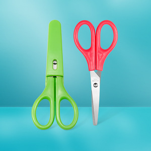 Ciseaux pour étudiants en acier inoxydable à tête droite, couleur verte et rouge, pour l'école, l'artisanat et la papeterie - Product Image 1