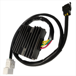 Régulateur de tension de moto redresseur accessoires de moto 31600-KPC-D51 RR400BJ2 pour <span class=keywords><strong>Honda</strong></span> XL125V <span class=keywords><strong>Varadero</strong></span> <span class=keywords><strong>125</strong></span> 2007-2016 - Product Image 4