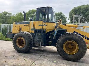 Chargeuse sur pneus d'occasion Komatsu WA380-3 du Japon avec moteur et pompe, capacité de 5 tonnes, bon état, garantie de 12 mois - Product Image 5