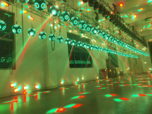 Đầy Màu sắc DMX LED Lift bóng động hệ thống chiếu sáng RGBW sân khấu Disco bóng đá ánh sáng với winch kiểm soát - Product Image 5