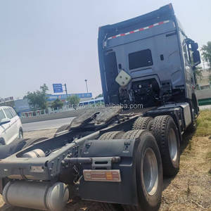 סינומשאית 6 x4 hwo מקסימום בשימוש טרקטור טריילר משאית ראש משאית 480hp מנוע דיזל עירום אריזה ברוטו 10 - Product Image 4