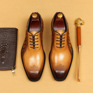 Nouvelle robe élégante - Chaussures habillées en cuir de haute qualité pour hommes pour les occasions professionnelles - Product Image 1