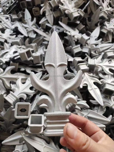 Puntos de lanza de aluminio fundido decorativos OUYA, diferentes estilos para puertas, cercas, marco de hierro, cercado de presión natural, puertas de enrejado - Product Image 2
