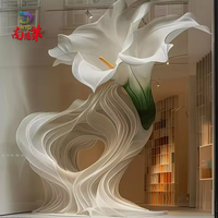Fleurs géantes en soie de luxe décoration de scène de mariage d'hôtel pour la cérémonie de fiançailles installation artistique décor floral accessoires de mariage