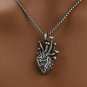 OEM ODM tres dimensiones 3D la ciencia <span class=keywords><strong>de</strong></span> acero inoxidable Sagrado Corazón collar pequeño anatómico corazón delicado collar para hombres y <span class=keywords><strong>mujeres</strong></span> - Product Image 3