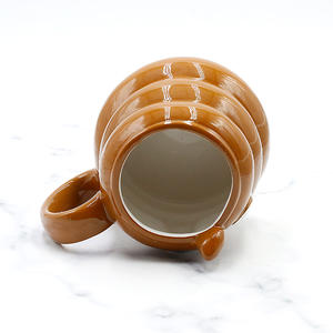 2024 nuevo proveedor de China diseño creativo divertido Poo forma Taza de cerámica taza de café Taza de cerámica personalizada - Product Image 4