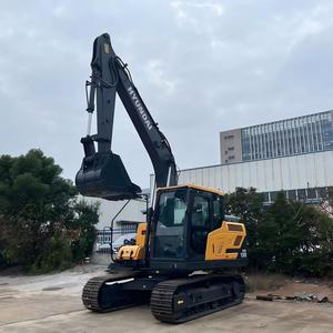 รถขุดไฮดรอลิก Hyundai HX130 มือสอง ขาย รถขุดตีนตะขาบ 13 ตัน เครื่องยนต์ Eaton เกียร์ Eaton สภาพดี ราคาถูก มีสินค้าในสต็อก - Product Image 3