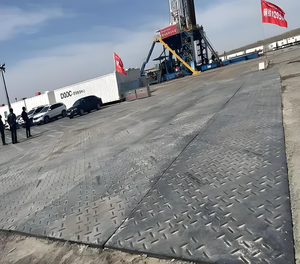 Dalles <span class=keywords><strong>de</strong></span> pavage en PE robustes sur mesure, <span class=keywords><strong>protection</strong></span> temporaire du sol pour travaux en zone inondée, tapis <span class=keywords><strong>de</strong></span> sol en plastique HDPE pour routes - Product Image 5