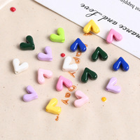 Candykleurige acryl hartvormige kralen met glad oppervlak, losse tussenkralen voor het maken van DIY armbanden, telefooncharms, sleutelhangers en sieraden.