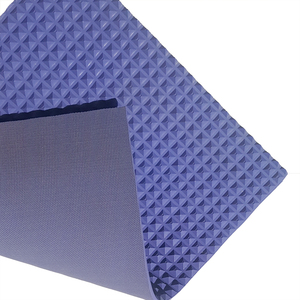 Suelo de goma piramidal para lugar público Lámina de goma antideslizante en gimnasios Alfombrilla de goma antideslizante para garaje Camión Coche Hoteles - Product Image 1