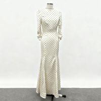 Bettergirl 2026 neues französisches langärmliges, tailliertes, schlankmachendes, gepunktetes, rückenfreies Kleid