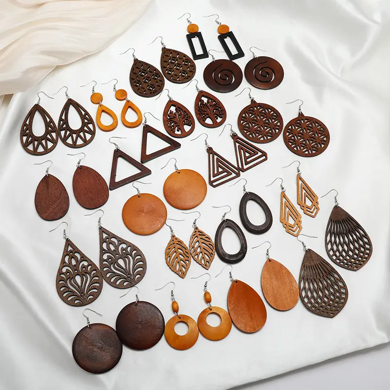 مصنع العرض مباشرة من أنماط مختلفة من الأقراط الخشبية مجوهرات الأزياء هندسية اليدوية الجوف الأفريقي أقراط خشبية