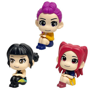 Statuette Kpop Bestseller del Gruppo Femminile Witcher, Figure Sedute a Testa Grande di Lumi, Zoe e Mira. - Product Image 6