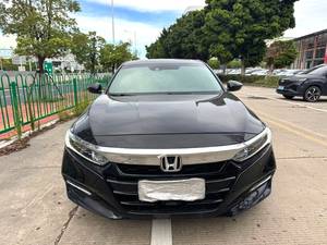 ฮอนด้า แอคคอร์ด ไฮบริด 2.0 รุ่นรุ่ยอิ่ง CVT ออโต้ ปี 2018 รถซีดานไฮบริดญี่ปุ่นมือสอง เทคโนโลยีประหยัดพลังงานและความสะดวกสบายทันสมัย - Product Image 2